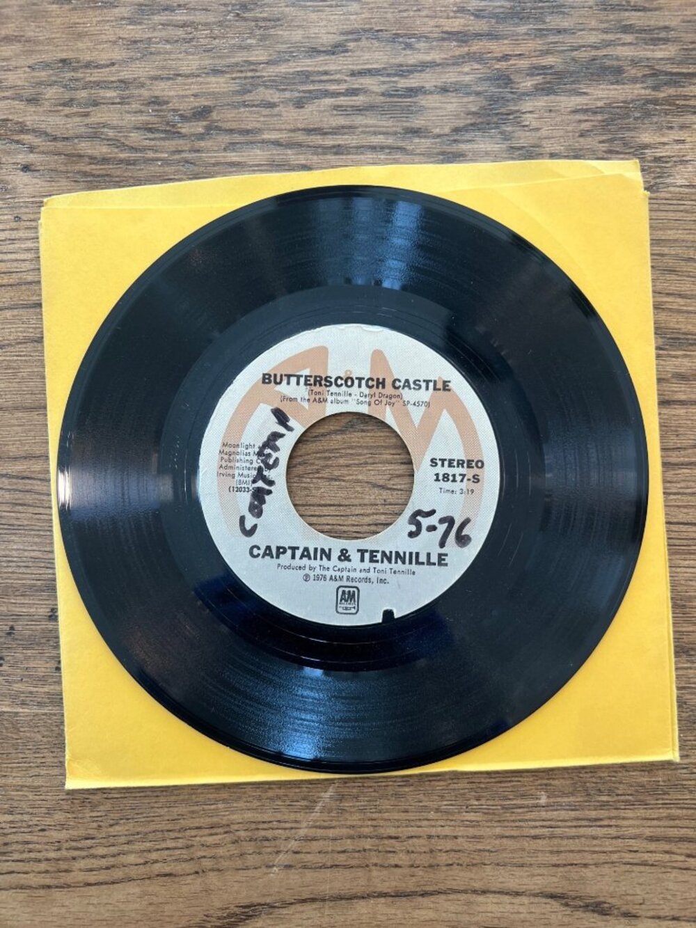 Captain & Tennille Shop Around / Butterscotch Castle A&M Records 1817-S 45 RPM 1